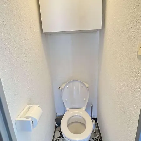 4 Pieces Avec Parking, Piscine Et Proche Au Cap D'agde - Fr-1-702-19 Apartamento Agde